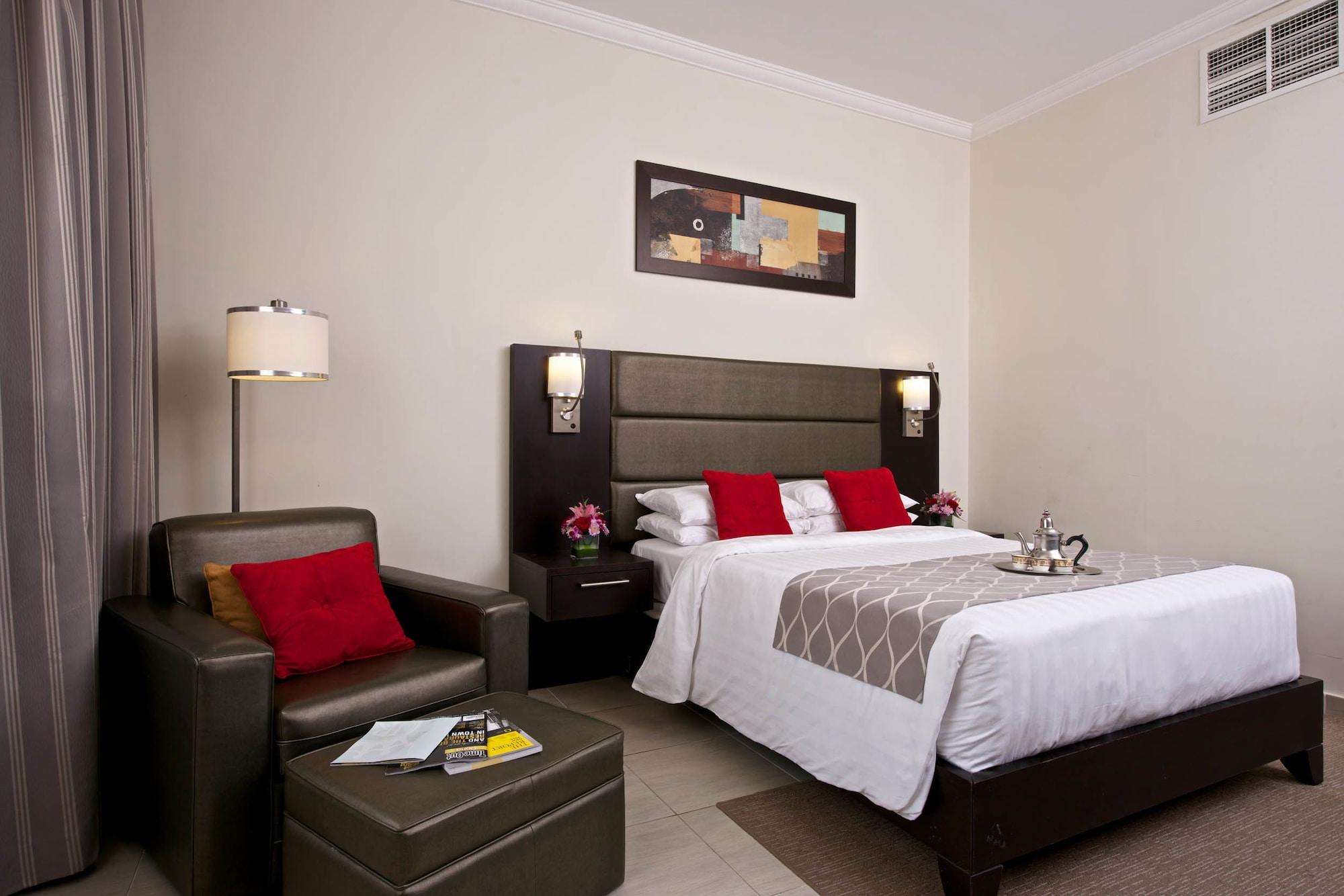 The Royal Riviera Hotel Doha Eksteriør billede