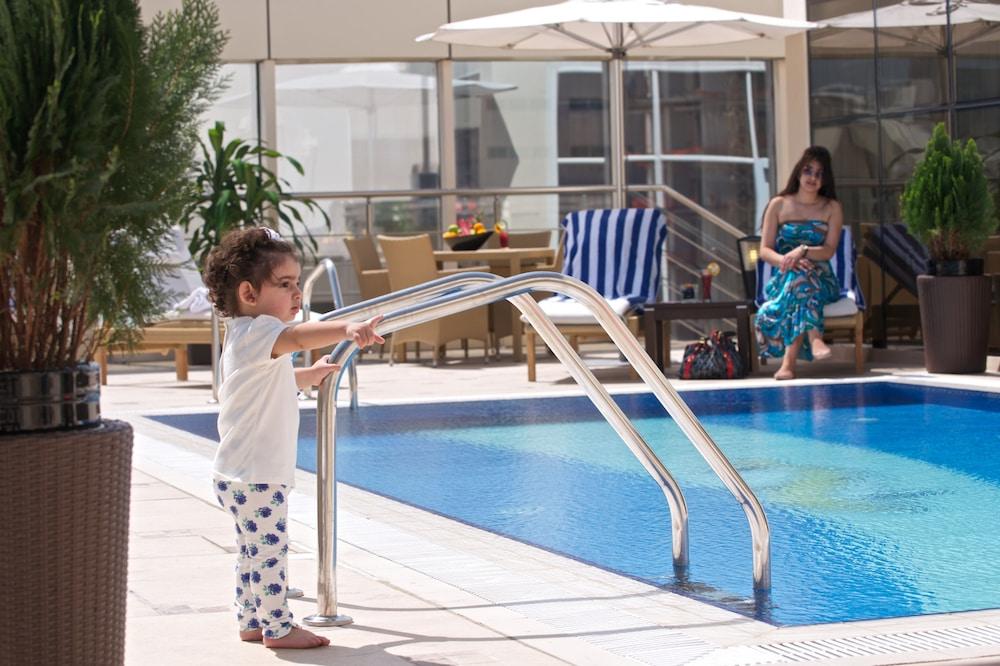 The Royal Riviera Hotel Doha Eksteriør billede