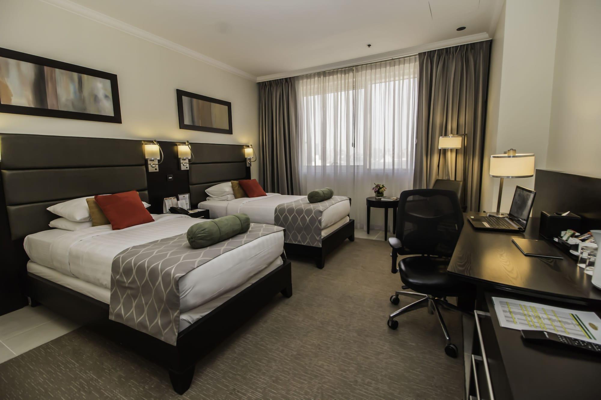 The Royal Riviera Hotel Doha Eksteriør billede